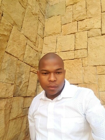 Phomi, 34 Pretoria, Gauteng, South Africa